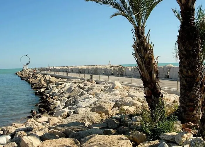 Da Nonna Pina A Due Passi Dal Mare Апартаменты *